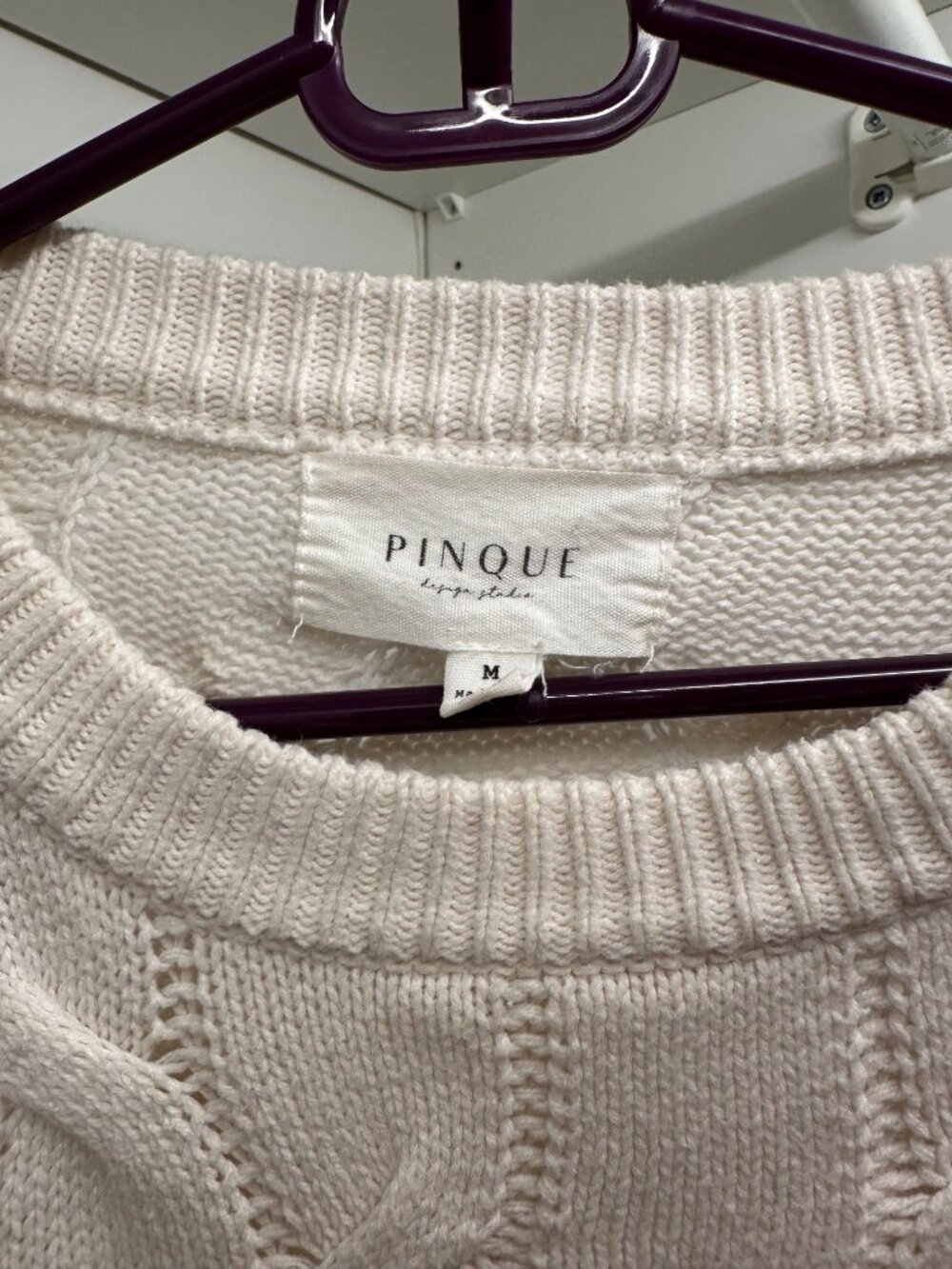 Pinque Design Studio Cream Cable Knit Pullover Sweater Crew Neck Size M - Picture 4 of 5